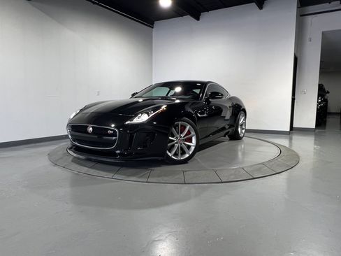 Used 2015 Jaguar F-TYPE S image 2