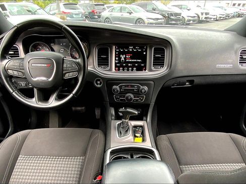 Used 2023 Dodge Charger SXT image 17