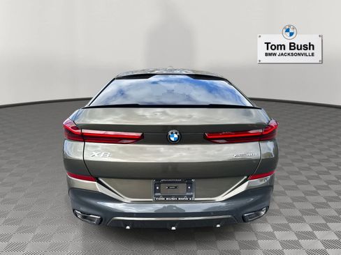 New 2026 BMW X6 xDrive40i w/ Executive Package image 4