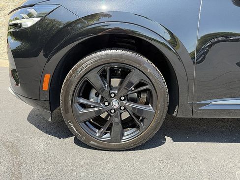Used 2023 Buick Envision Preferred FWD image 9