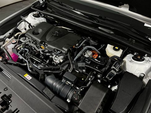 Certified 2025 Toyota Camry LE image 11