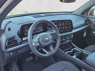 New 2026 Chevrolet Traverse LT w/ Sun and Wheel Package video 3