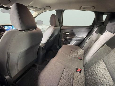 Used 2026 Nissan Kicks SV FWD image 27