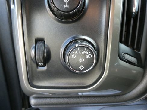 Used 2018 Chevrolet Silverado 2500 High Country w/ Duramax Plus Package image 29