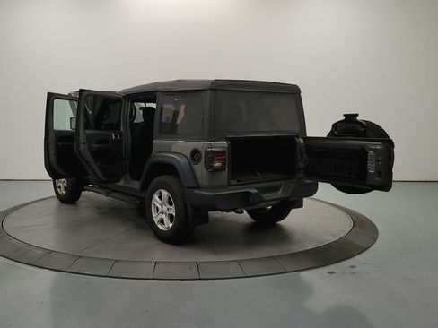 Used 2021 Jeep Wrangler Unlimited Sport AWD/4WD image 14