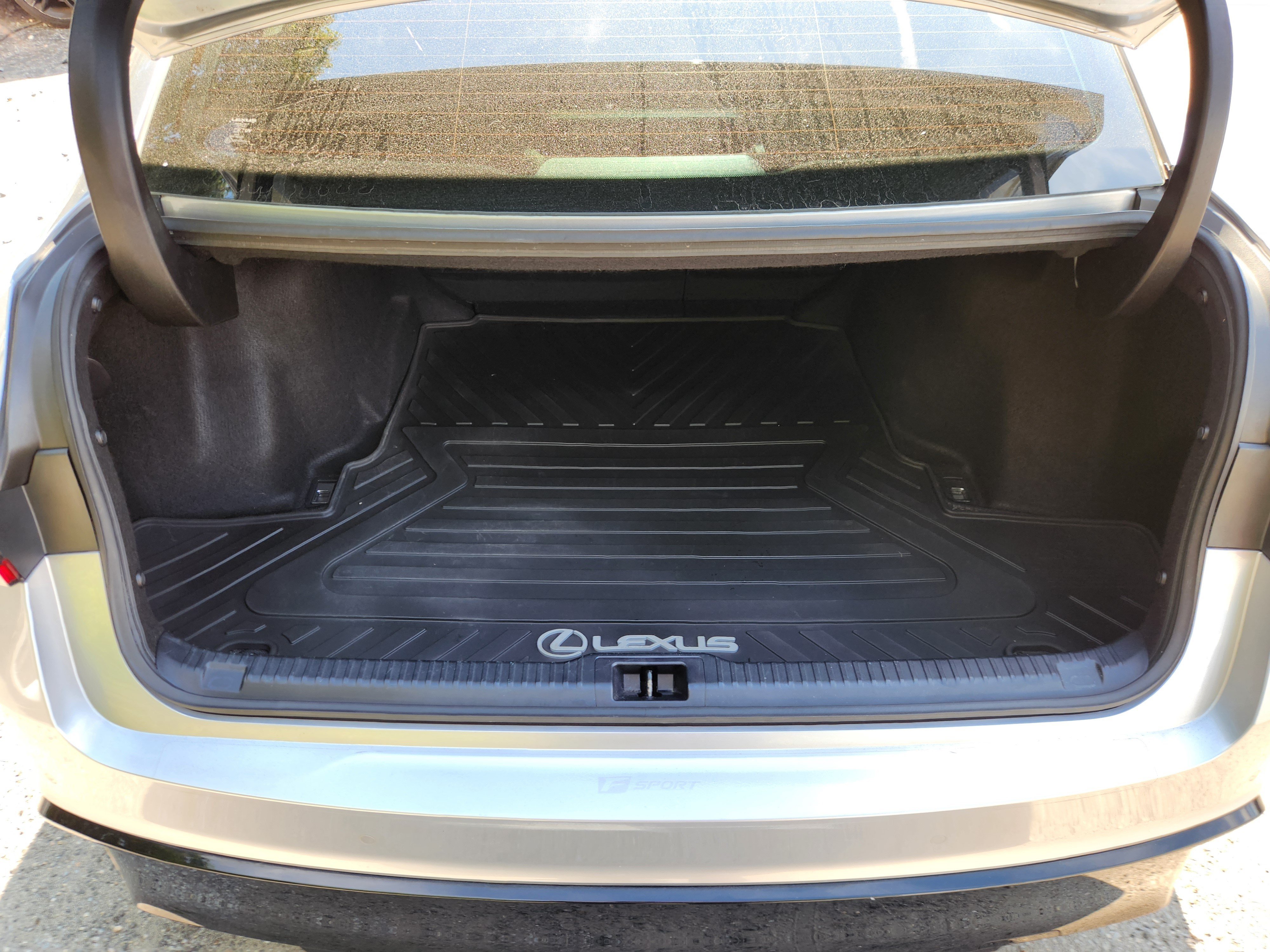 Used 2023 Lexus IS 350 F Sport w/ Memory Package AWD/4WD image 19