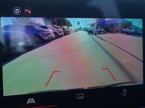 New 2025 GMC Canyon Elevation w/ Convenience Package image 30