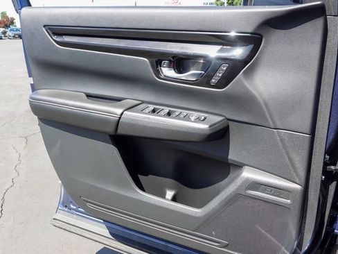 Used 2025 Honda CR-V Sport Touring image 21