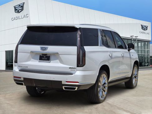 New 2026 Cadillac Escalade Platinum Luxury w/ LPO, Radiant Package AWD/4WD image 5