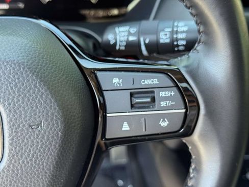Certified 2025 Honda HR-V EX-L image 20