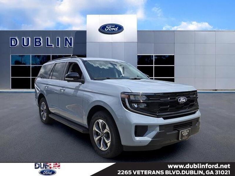 New 2027 Ford Expedition Active RWD image 1