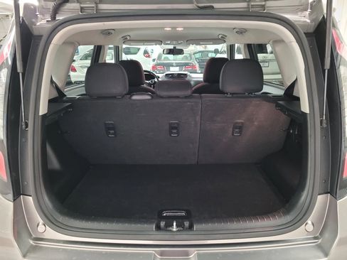 Used 2018 Kia Soul + image 15