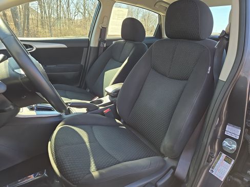 Used 2014 Nissan Sentra SR w/ SR Driver Package image 12