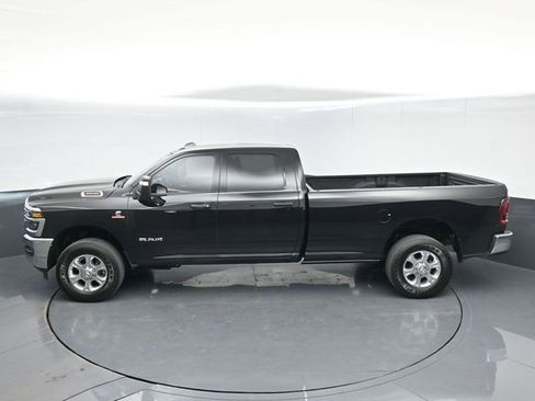 Used 2025 RAM 3500 Big Horn AWD/4WD image 39