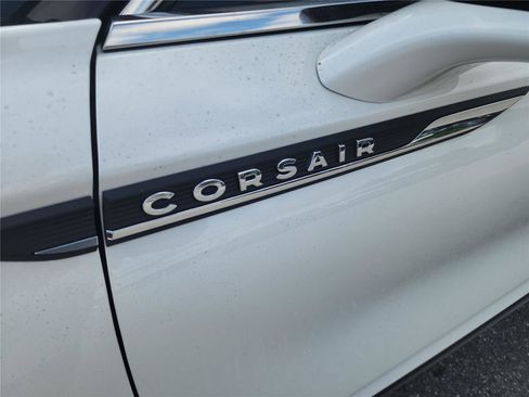 New 2026 Lincoln Corsair Reserve image 10