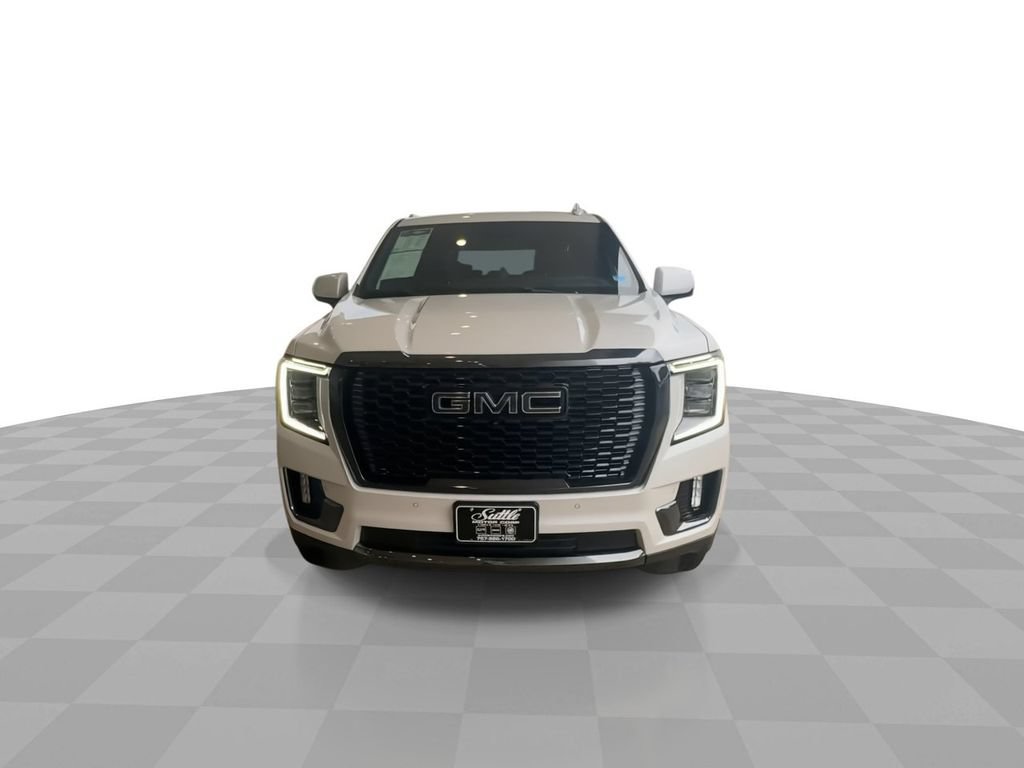 Certified 2023 GMC Yukon XL Denali Ultimate AWD/4WD image 3