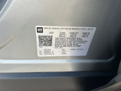 Used 2023 GMC Terrain SLE w/ Driver Convenience Package FWD image 24