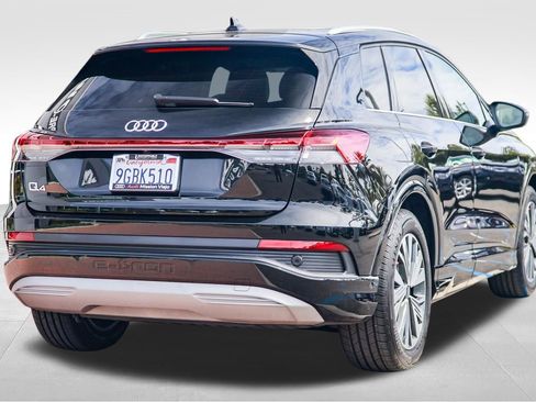 Used 2023 Audi Q4 e-tron Premium Plus w/ Premium Plus RWD image 7