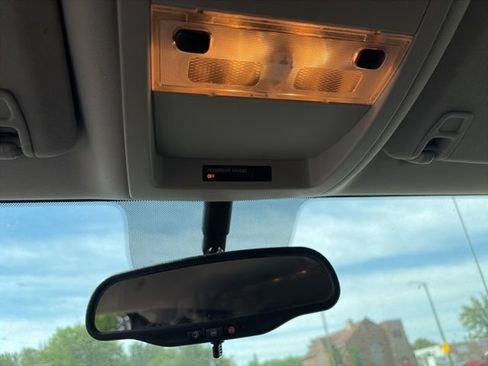 Used 2013 Chevrolet Silverado 1500 LT AWD/4WD image 14