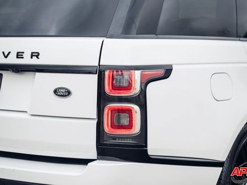 Used 2018 Land Rover Range Rover HSE image 44