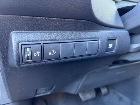 New 2026 Toyota Corolla LE FWD image 32