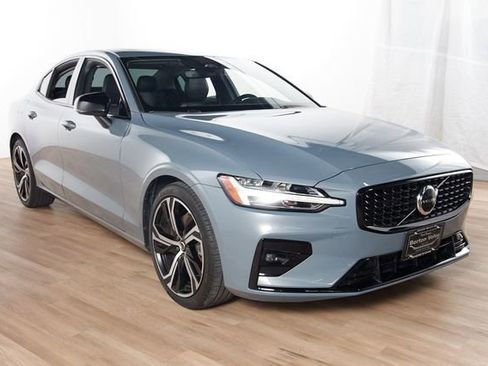 Certified 2023 Volvo S60 B5 Core FWD image 3