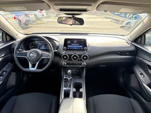 Used 2024 Nissan Sentra SV image 26