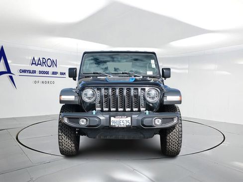 Used 2022 Jeep Wrangler Unlimited Rubicon 4xe w/ Cold Weather Group AWD/4WD image 4