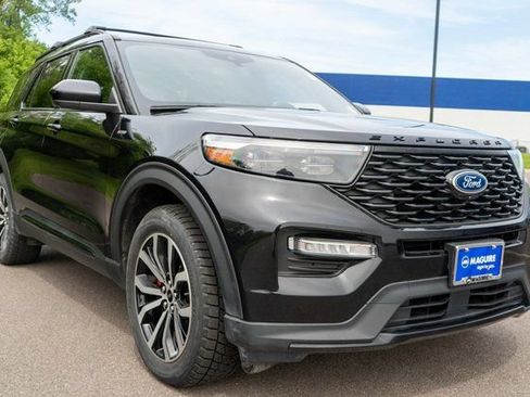 Used 2022 Ford Explorer ST-Line w/ Class IV Trailer Tow Package AWD/4WD image 4