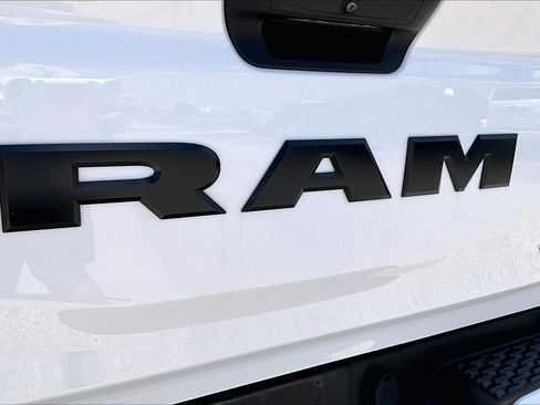 Used 2025 RAM 1500 Big Horn AWD/4WD image 31