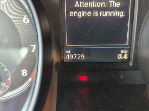 Used 2020 Volkswagen Atlas Cross Sport SE image 47