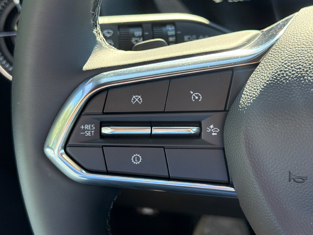 Used 2026 Chevrolet Equinox LT FWD image 30