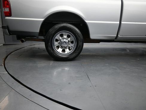 Used 2011 Ford Ranger XLT image 10