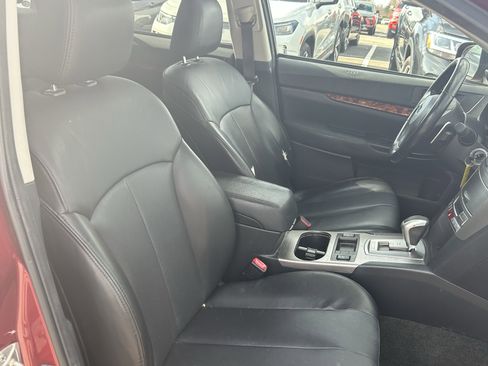 Used 2012 Subaru Outback 2.5i Limited w/ Moonroof Pkg image 23