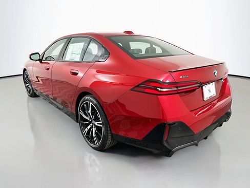 New 2026 BMW 530i xDrive w/ M Sport Package image 7