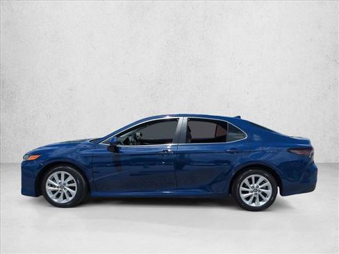 Used 2024 Toyota Camry LE FWD image 9
