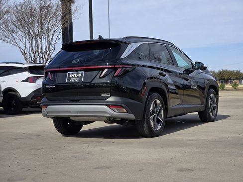 Used 2025 Hyundai Tucson SEL FWD image 4