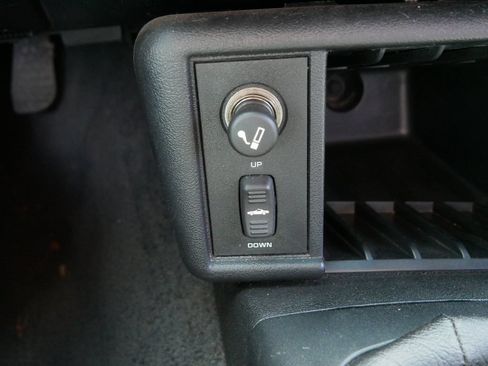 Used 1995 Chevrolet Camaro Z28 RWD image 23