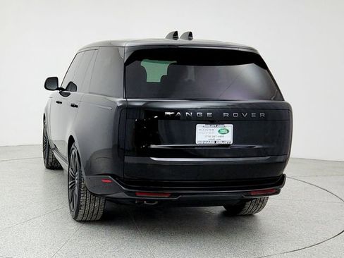 Certified 2024 Land Rover Range Rover SE image 6