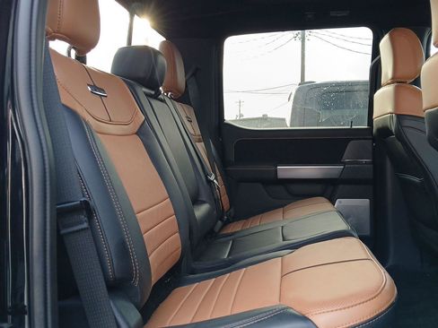 Used 2024 Ford F350 Platinum AWD/4WD image 13