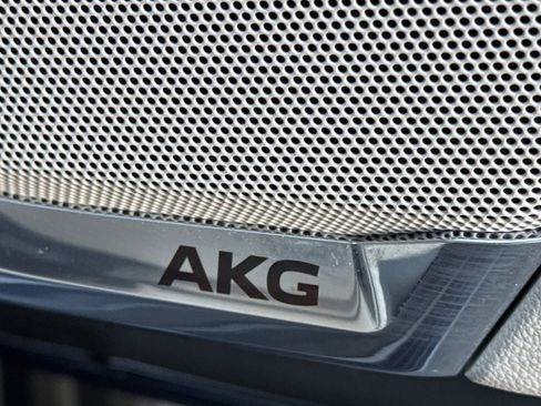 Used 2021 Cadillac Escalade Premium Luxury Platinum image 46