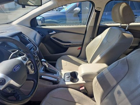 Used 2012 Ford Focus SEL FWD image 12