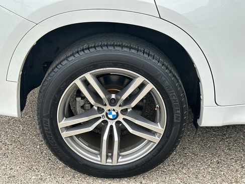 Used 2019 BMW X6 xDrive35i w/ M Sport Package image 25