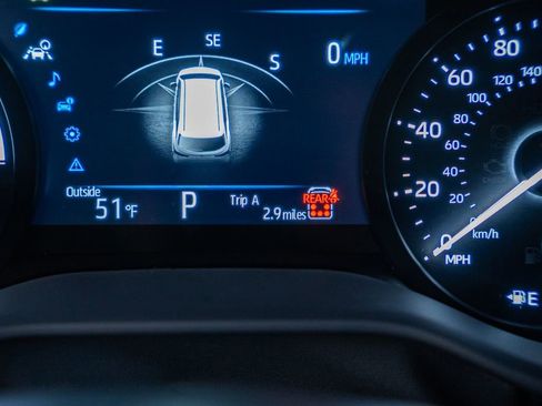 New 2026 Toyota Sienna XLE image 44