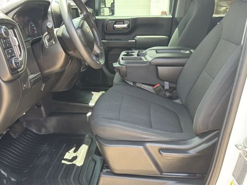 Used 2020 Chevrolet Silverado 2500 W/T w/ WT Convenience Package AWD/4WD image 8