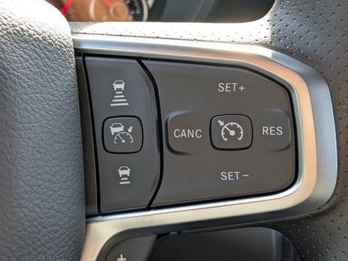 New 2026 RAM 1500 Express AWD/4WD image 24