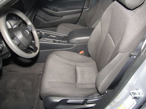 Used 2023 Honda Accord LX image 8