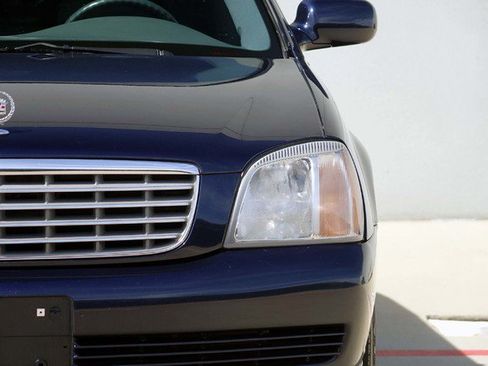 Used 2001 Cadillac De Ville Limousine FWD image 46