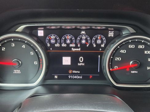 Used 2021 Chevrolet Tahoe High Country image 9