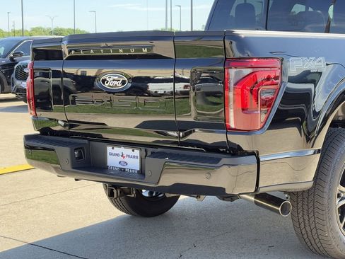 New 2025 Ford F150 Platinum w/ Equipment Group 702A High image 39